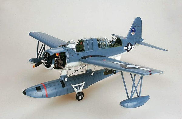 Kitty Hawk 1/32 Scale WW2 USN OS2U KingFisher seaplane Model Kit