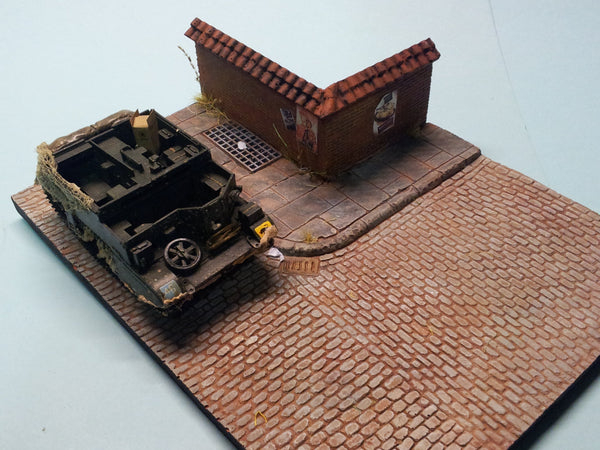 FoG Models 1/35 Scale Diorama Base No.6 (Wall not included) 250mm x 200mm