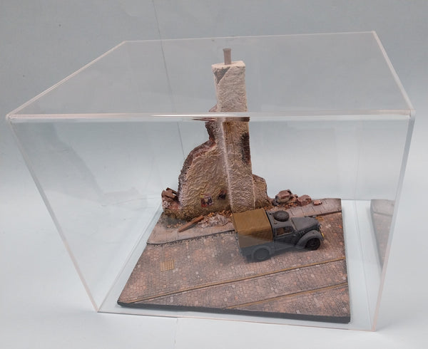 FoG Models quality acrylic display case #2 size 31cm x 24cm x 24cm high