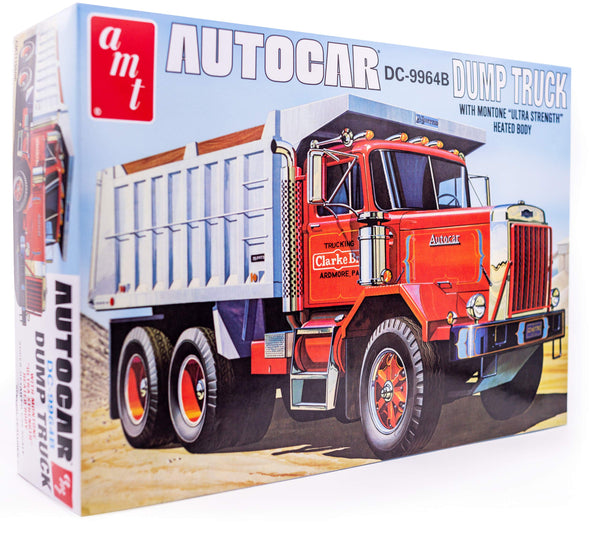 AMT 1:25 Autocar Dump Truck plastic assembly car model kit
