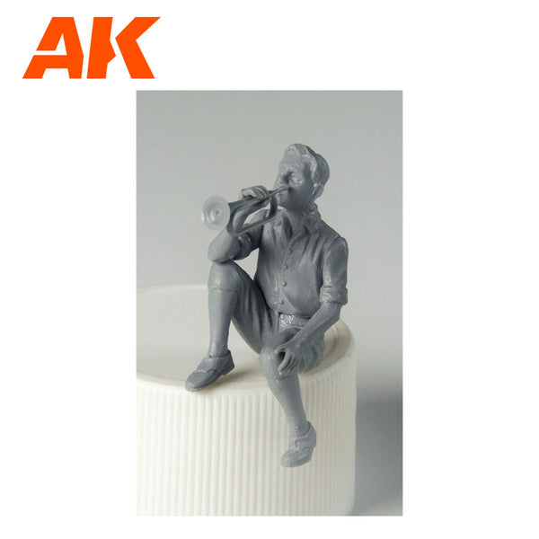 AK Interactive 1/35 Scale plastic figure kit Children SET 1: Boys.