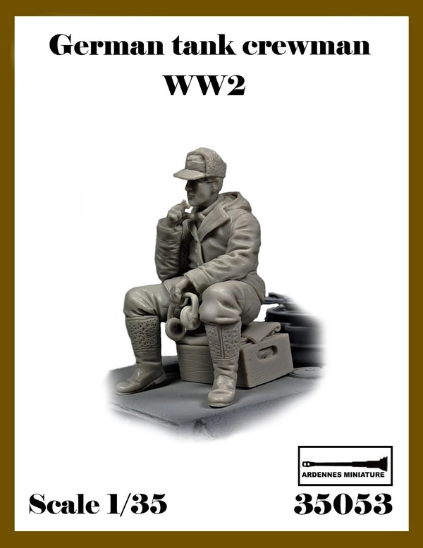 ARDENNES MINIATURE 1/35 German tank crewman WW2 #1