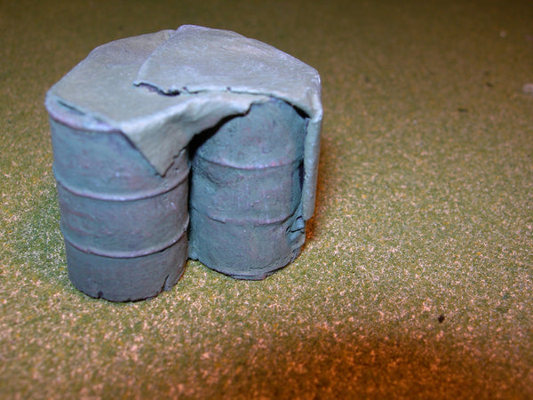 FoG Models 1/35 Scale set of Tarpaulin tilt covered Barrels