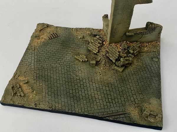 FoG Models 1/35 Scale Provincial Ruin Diorama. Walls and base