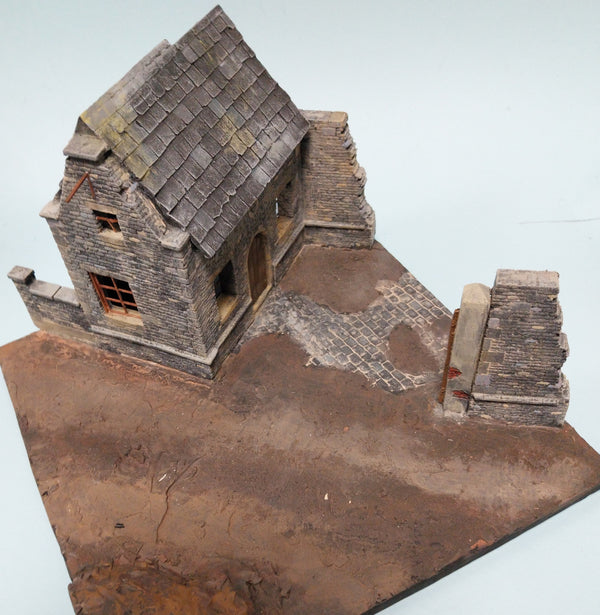 FoG Models 1/35 Ardennes ruin, building and base 295mm x 295mm
