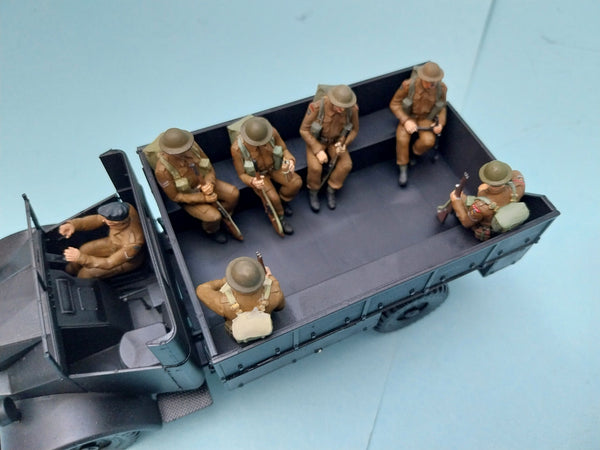 Homefront WW2 British Commonwealth Infantry Seated 1/35 scale 6 figures + Driver