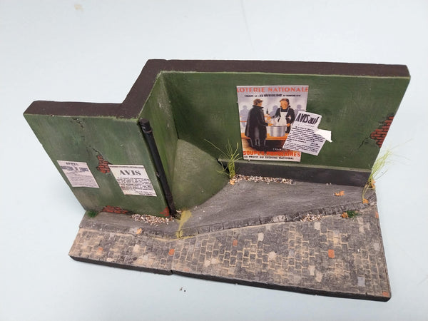 FoG Models 1/35 European street and wall Diorama display base 160mm x 80mm