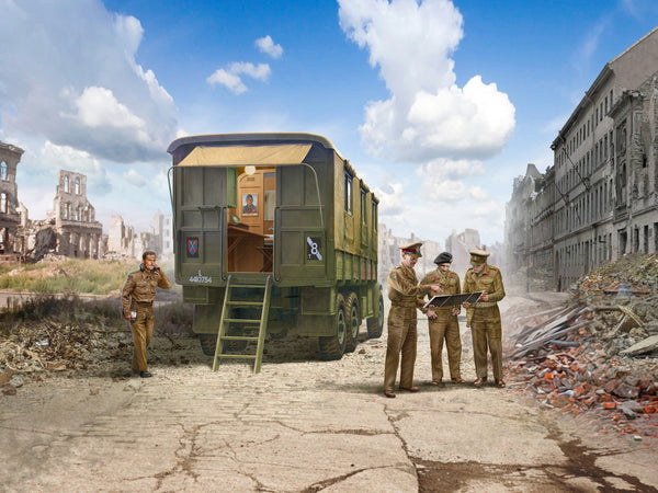 ICM VEHICLES 1:35 Montgomery's Mobile Office with Staff (4 Figures)