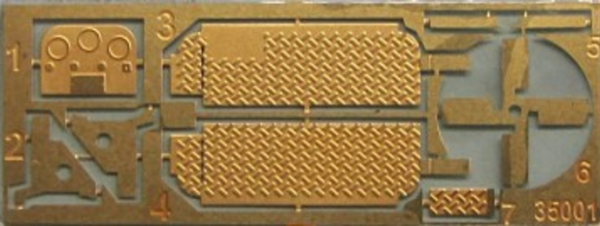 Thunder Model 1/35 WW2 US Army Tractor Case VAI