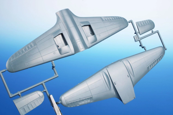 Special Hobby 1/48 Scale Gloster E.28/39 Pioneer (Squirt) ‘First British Jet’ 1/48