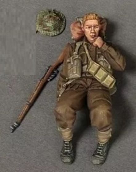 Homefront 1/35 scale WW2 British Infantry relaxing #1