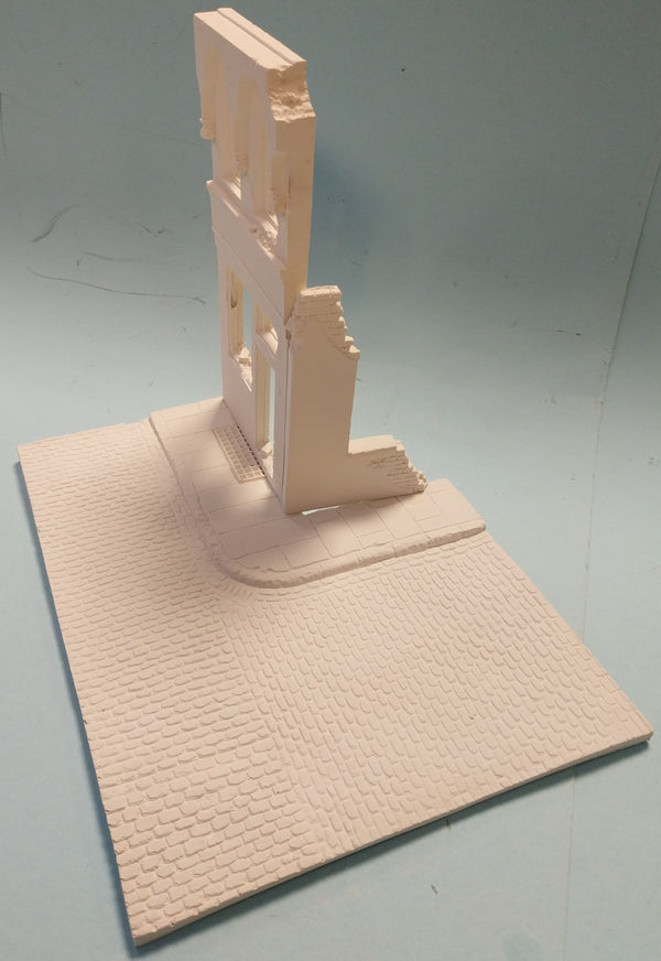 FoG Models 1/35 scale European street corner diorama model kit #1