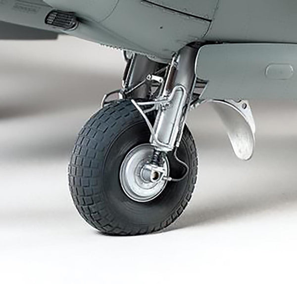 TAMIYA 1/32 SCALE AIRCRAFT WW2 RAF MOSQUITO FB MK VI model kit