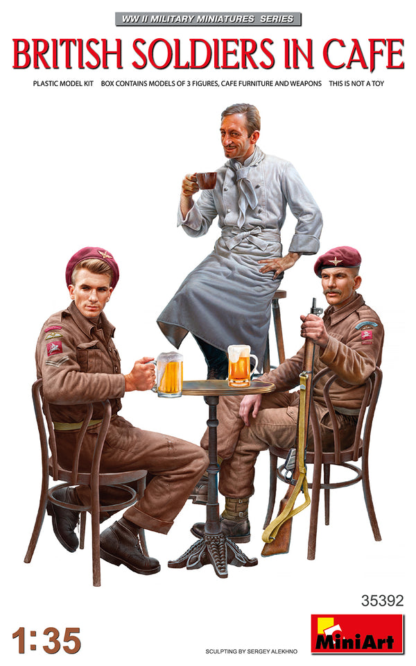 Miniart 1/35 WW2 British Soldiers in Cafe
