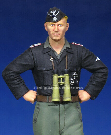 Alpine 1/35 scale resin figure WW2 German WSS Panzer Officer