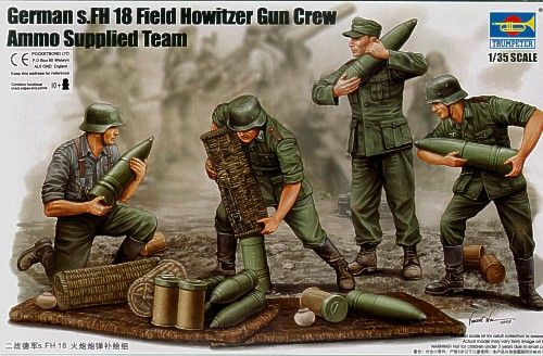 Trumpeter 1/35 WW2 German s.FH 18 Field Howitzer Gun Crew. Loading gun x 6 figures and ammunition