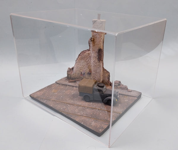 FoG Models display case #2 – 31cm x 24cm x 24cm high