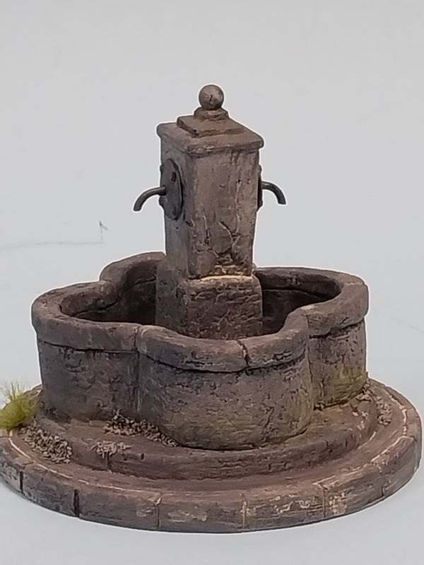 FoG Models 1/35 scale Ornate town square water well