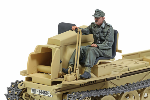 Tamiya 1/35 scale WW2 German RSO/01 German Tractor