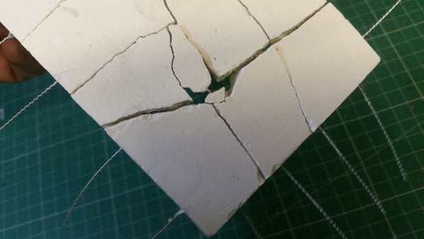 FoG Models 1/35 Scale Bomb damaged Concrete slab with Rebar reinforcing 145mm x 90mm