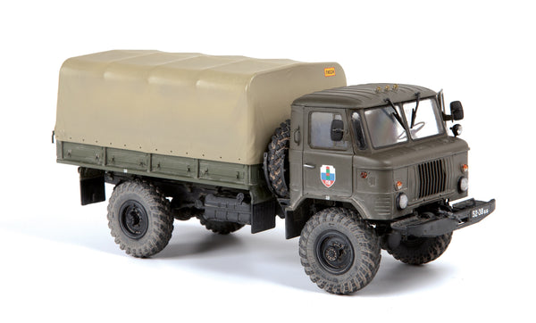 ZVEZDA 1/35 Russian army truck GAZ-66