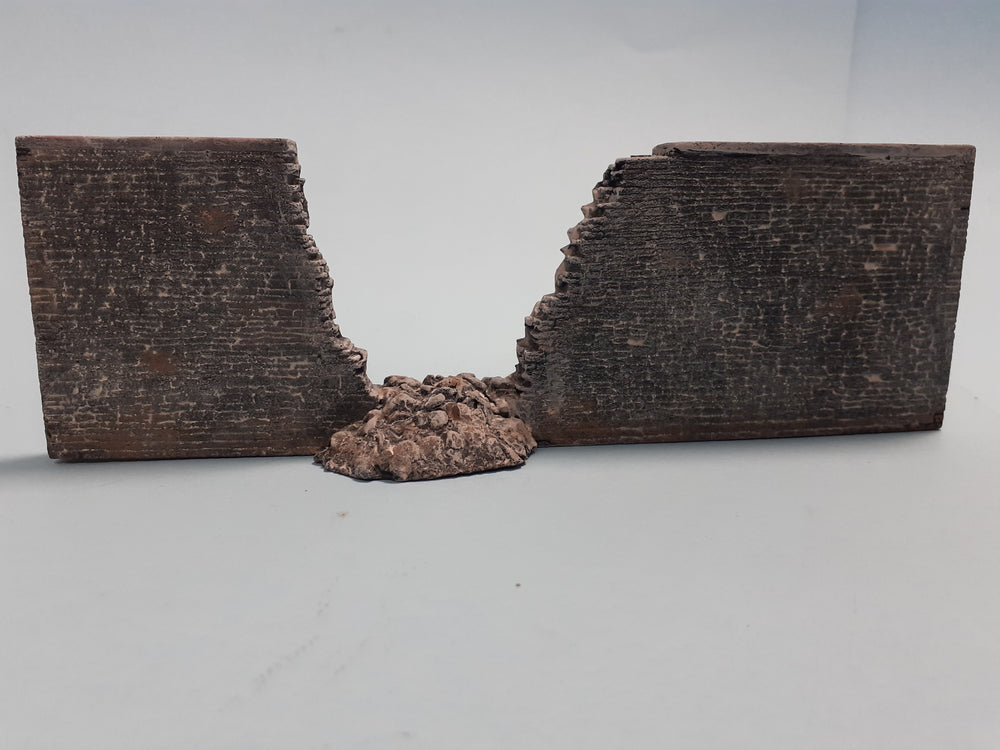 FOG Models 1/35 scale Normandy Collapsed wall diorama kit #1