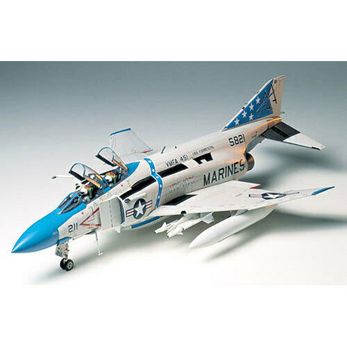 TAMIYA 1/32 SCALE AIRCRAFT KIT F-4J PHANTOM II