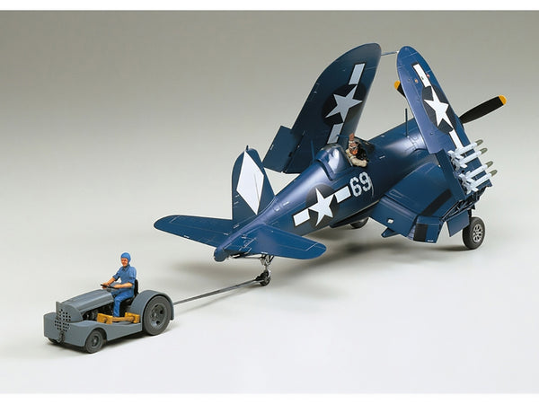 TAMIYA 1/48 Scale AIRCRAFT WW2 USN VOUGHT F4U-1D CORSAIR WITH MOTO TUG