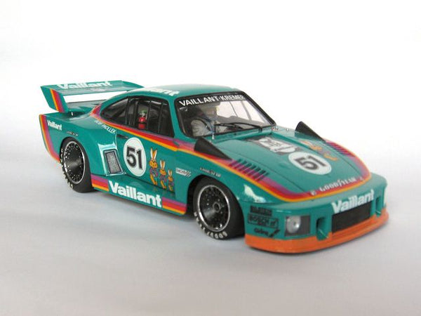 Tamiya 1/20 Porsche 935 Vaillant racing car model kit