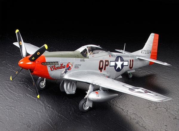TAMIYA 1/32 Scale AIRCRAFT WW2 USAAF MUSTANG P-51D fighter plane model kit