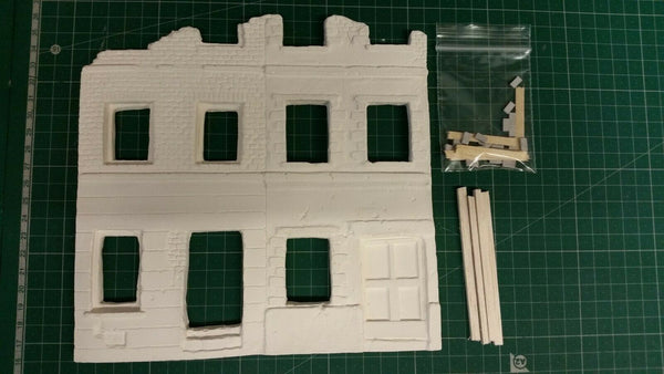 FoG Models 1/35 Scale WW2 Berlin City House Ruin Facade Diorama building