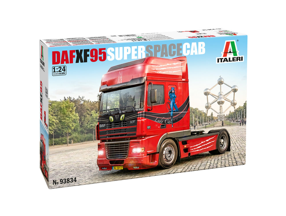 ITALERI 1/24 scale TRUCKS DAF XF 95 Super Space Cab Truck lorry