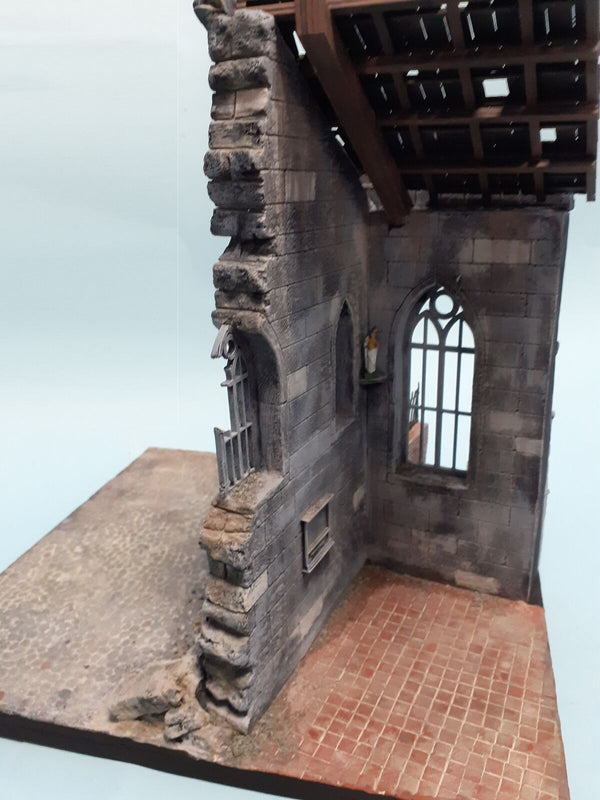 FoG Models 1/35 scale Ruined Church Interior (building walls only)