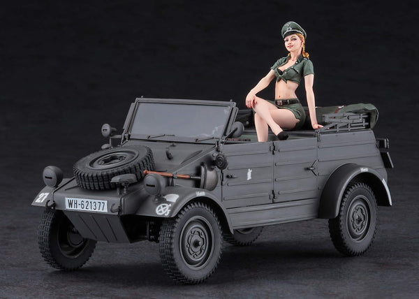 Hasegawa 1/24 scale WW2 German Pkw.K1 Kubelwagen Type 82 And Blond Girl Figure Kit