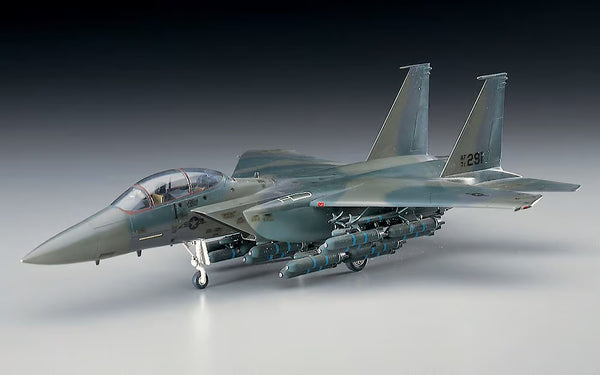 Hasegawa 1:72 F-15E Strike Eagle aircraft model kit