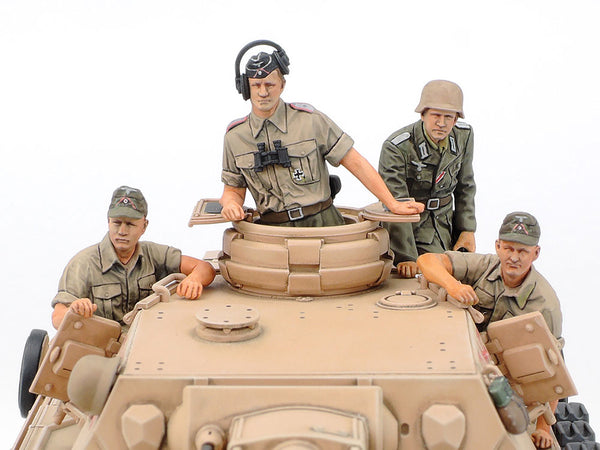 Tamiya 1/35 WW2 German Pz.Kpfw.IV Ausf.G Early tank and figures