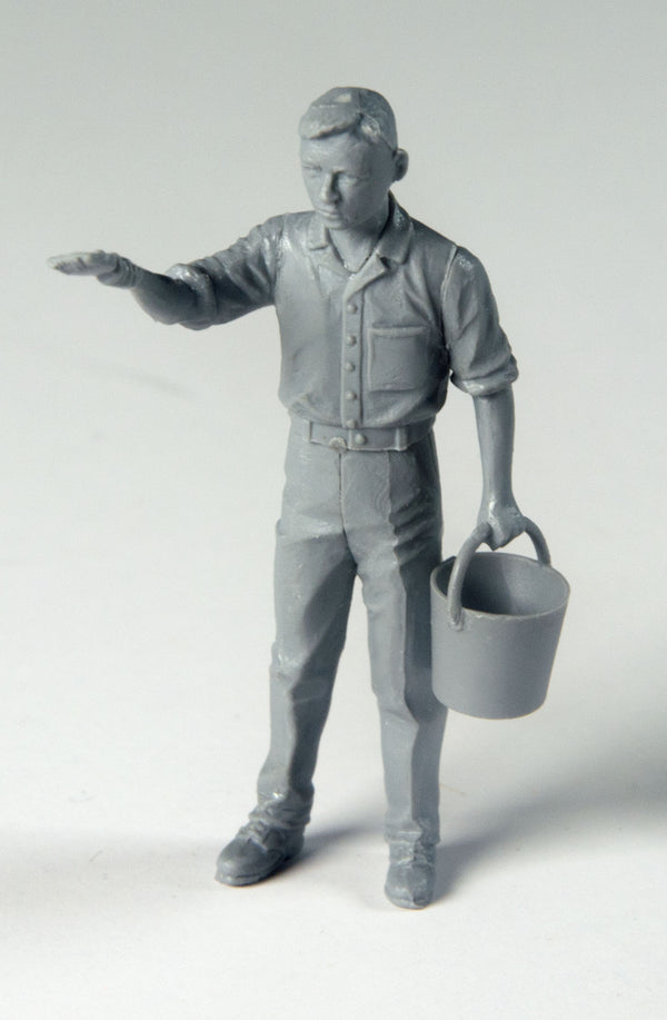 AK Interactive 1/35 Scale plastic figure kit Children SET 1: Boys. 