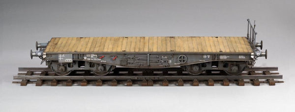 ZIMI 1/35 scale WW2 German 50 Ton Type SSy45 railway Flatcar with 2 x Sd.Kfz. 135/1 - 3 in 1 Kit
