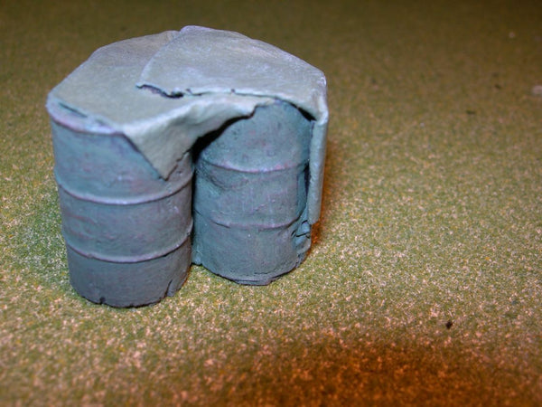 FoG Models 1/35 Scale set of Tarpaulin tilt covered Barrels
