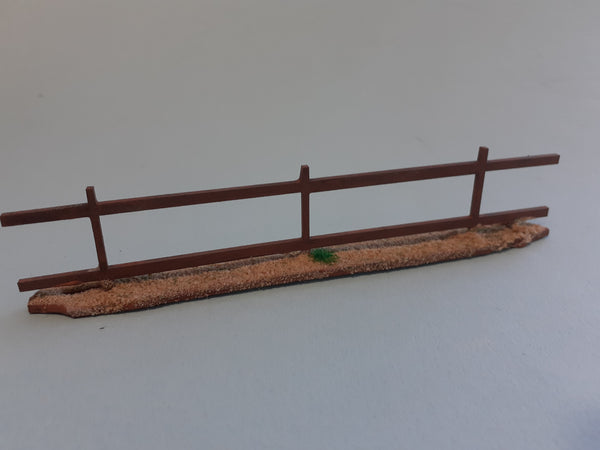 1/35 scale wooden 2 Rail fence (2 lengths per pack)