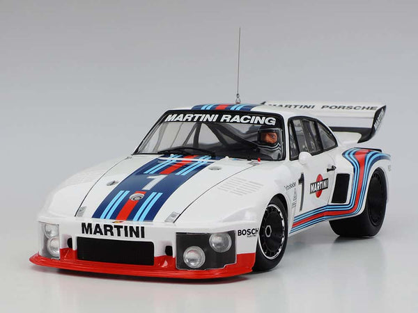 TAMIYA 1/20 Porsche 935 Martini touring car model kit