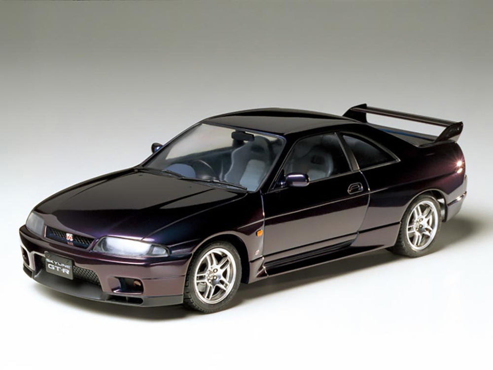 TAMIYA 1/24 Scale CARS NISSAN SKYLINE GT-R V SPEC car model kit