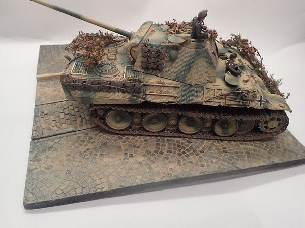 FoG models 1/35 Scale Diorama Base No.12 Cobbled street section 235mm x 230mm