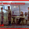 ICM 1/35 WW2 Soviet Military Servicewomen (1939-1942) (4 figures)