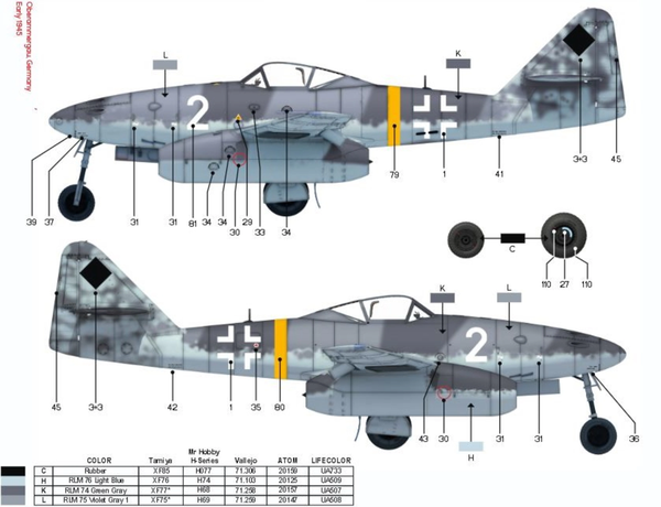 Das Werk 1/32 scale WW2 Messerschmitt Me-262 jet fighter plane