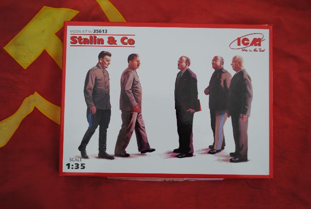 ICM 1/35 WW2 Stalin & Co (5 figures)