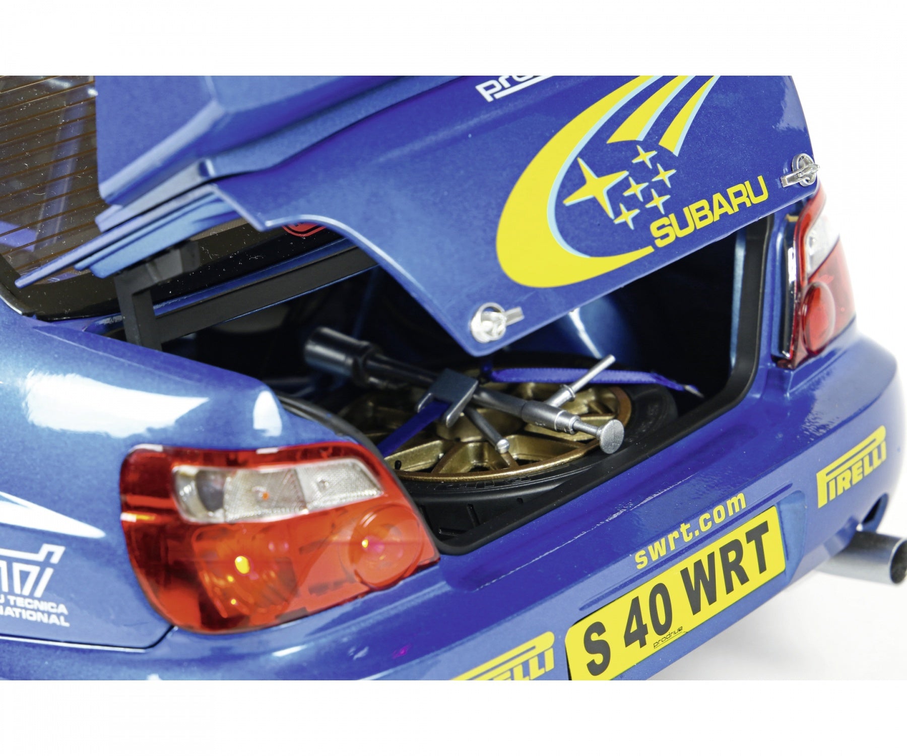 IXO COLLECTIONS Full Kit Subaru Impreza 1/8 Scale Metal Kit | Fields of ...