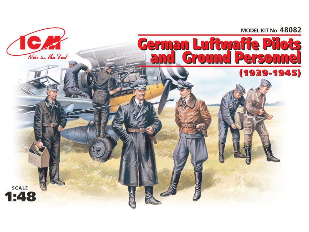 ICM 1/48 WW2 German Luftwaffe Pilots and Ground Personnel (1939-1945)  (7 figures - 3 pilots, 4 mechanics)