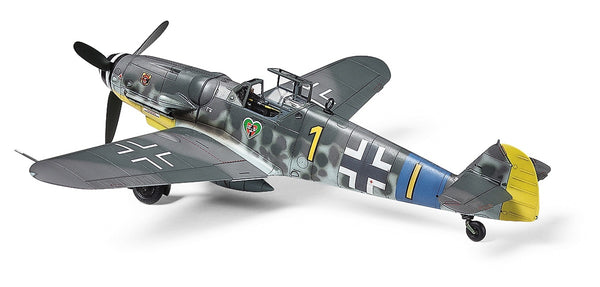 Tamiya 1/72 Scale WW2 German Messerschmitt Bf109 G-6 fighter aircraft model kit