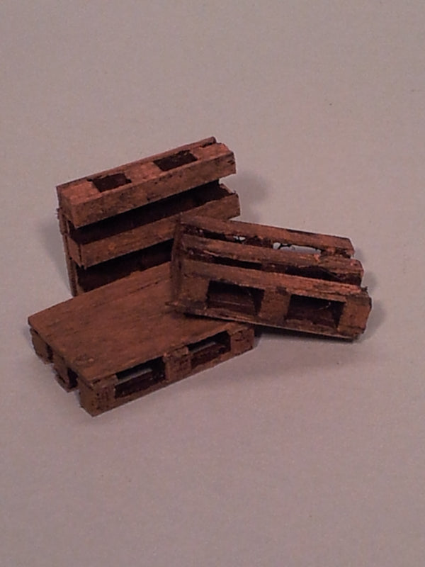 1/35 Scale  Wooden Euro pallets (3 pk)